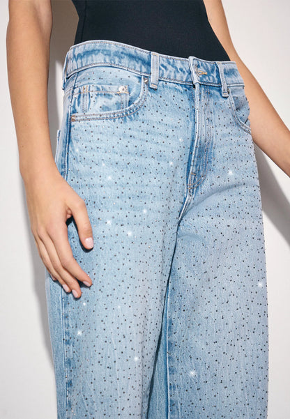 MEDIUM BLUE DENIM