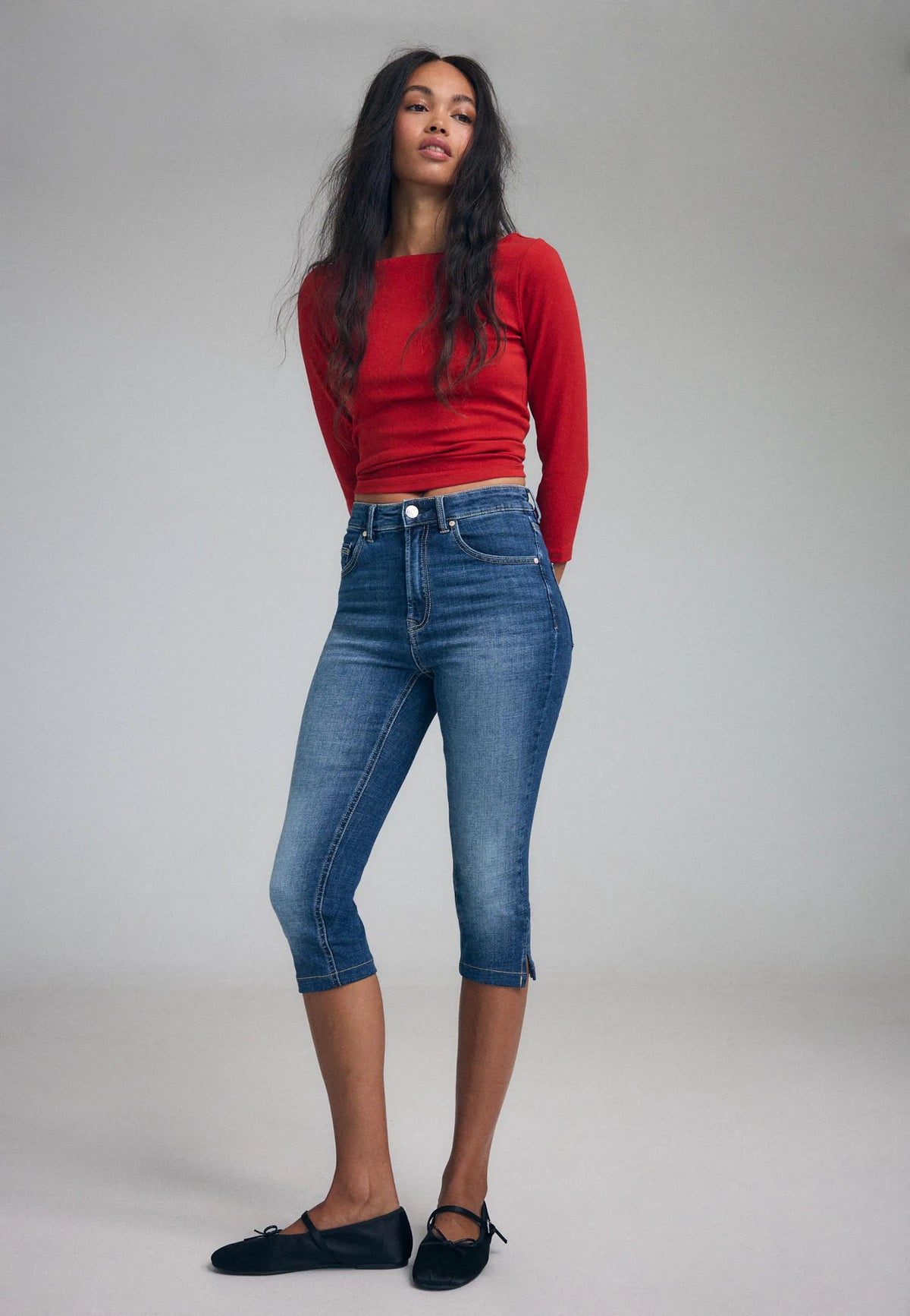 MEDIUM BLUE DENIM