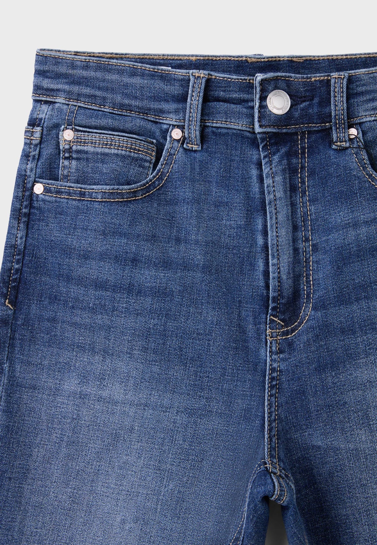 MEDIUM BLUE DENIM