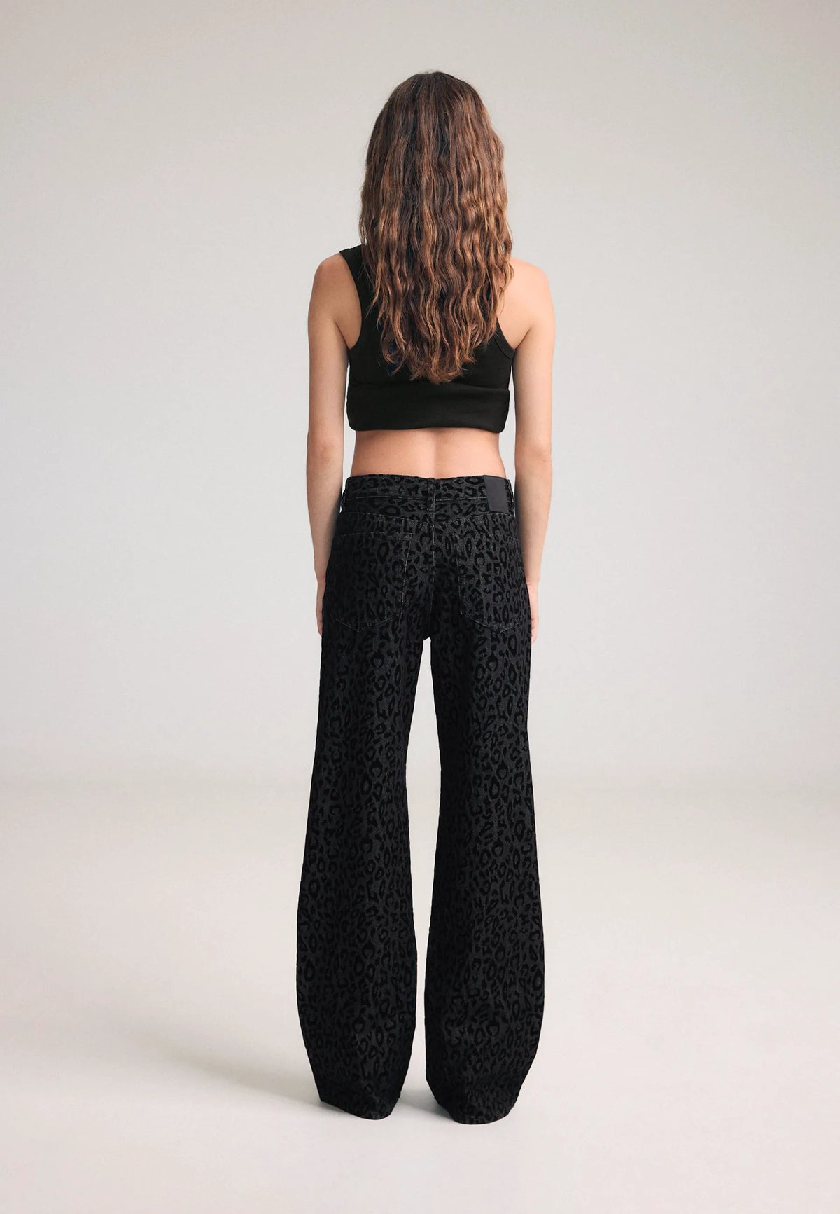 BLACK DENIM WASHED EFFECT