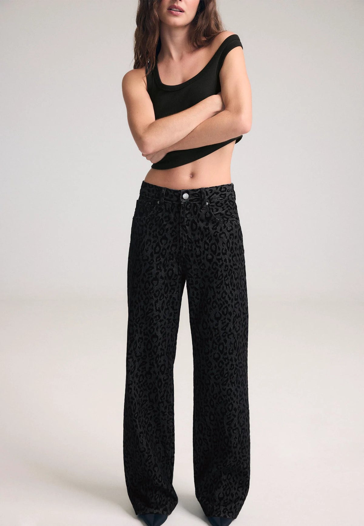 BLACK DENIM WASHED EFFECT