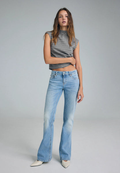 MEDIUM LIGHT BLUE DENIM