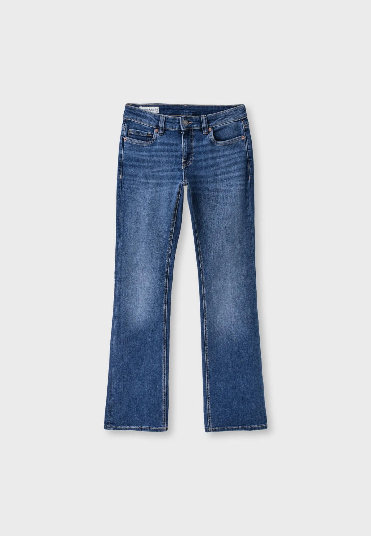 MEDIUM BLUE DENIM