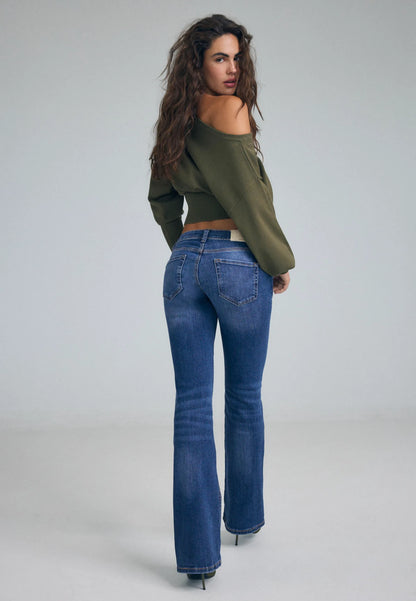 MEDIUM BLUE DENIM