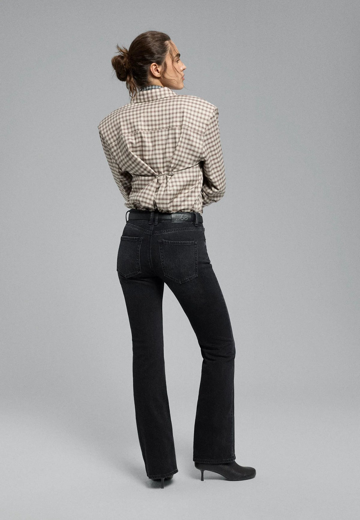 BLACK DENIM WASH