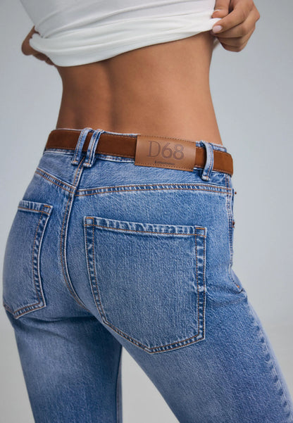 MEDIUM BLUE DENIM