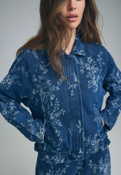 MEDIUM BLUE DENIM