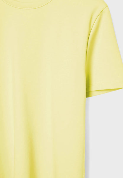 Pastel yellow