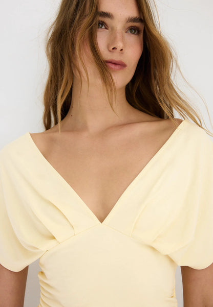 Pastel yellow
