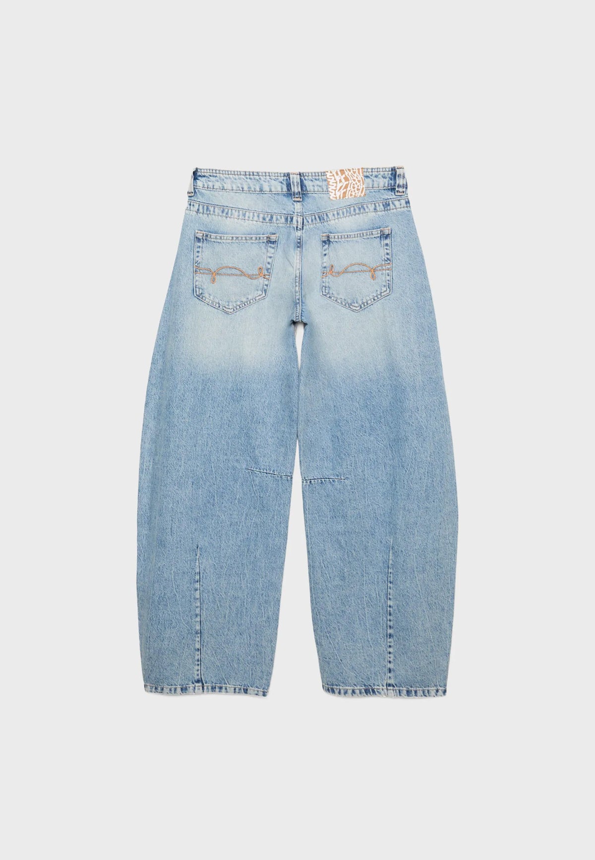 MEDIUM LIGHT BLUE DENIM