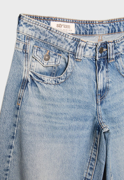 MEDIUM LIGHT BLUE DENIM