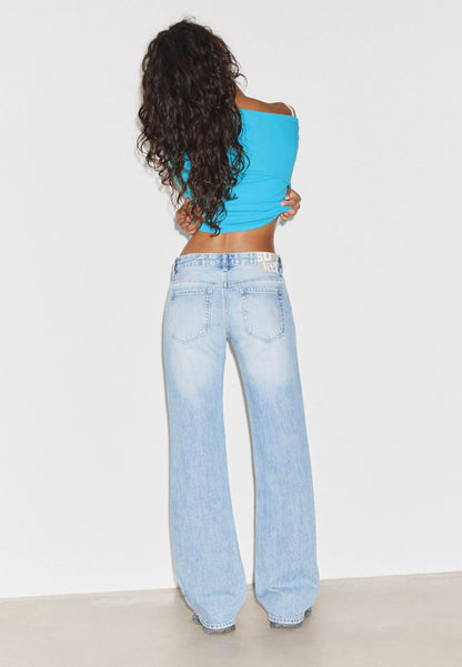 MEDIUM LIGHT BLUE DENIM