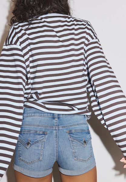 MEDIUM LIGHT BLUE DENIM