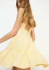 Pastel yellow
