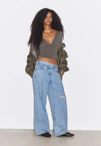 MEDIUM LIGHT BLUE DENIM