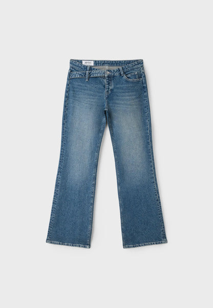 MEDIUM BLUE DENIM