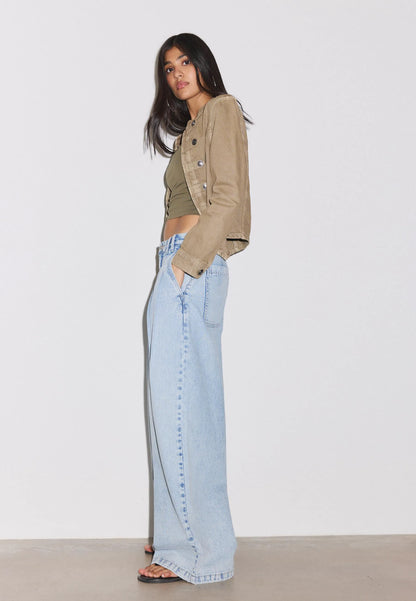 MEDIUM LIGHT BLUE DENIM