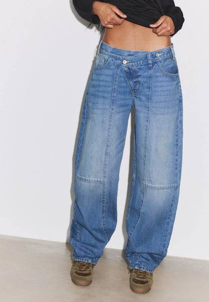 MEDIUM BLUE DENIM