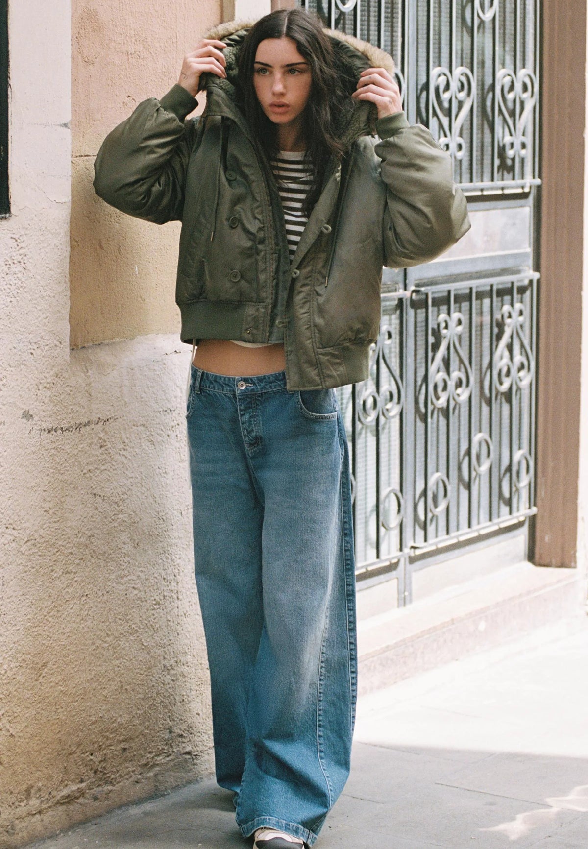 MEDIUM BLUE DENIM