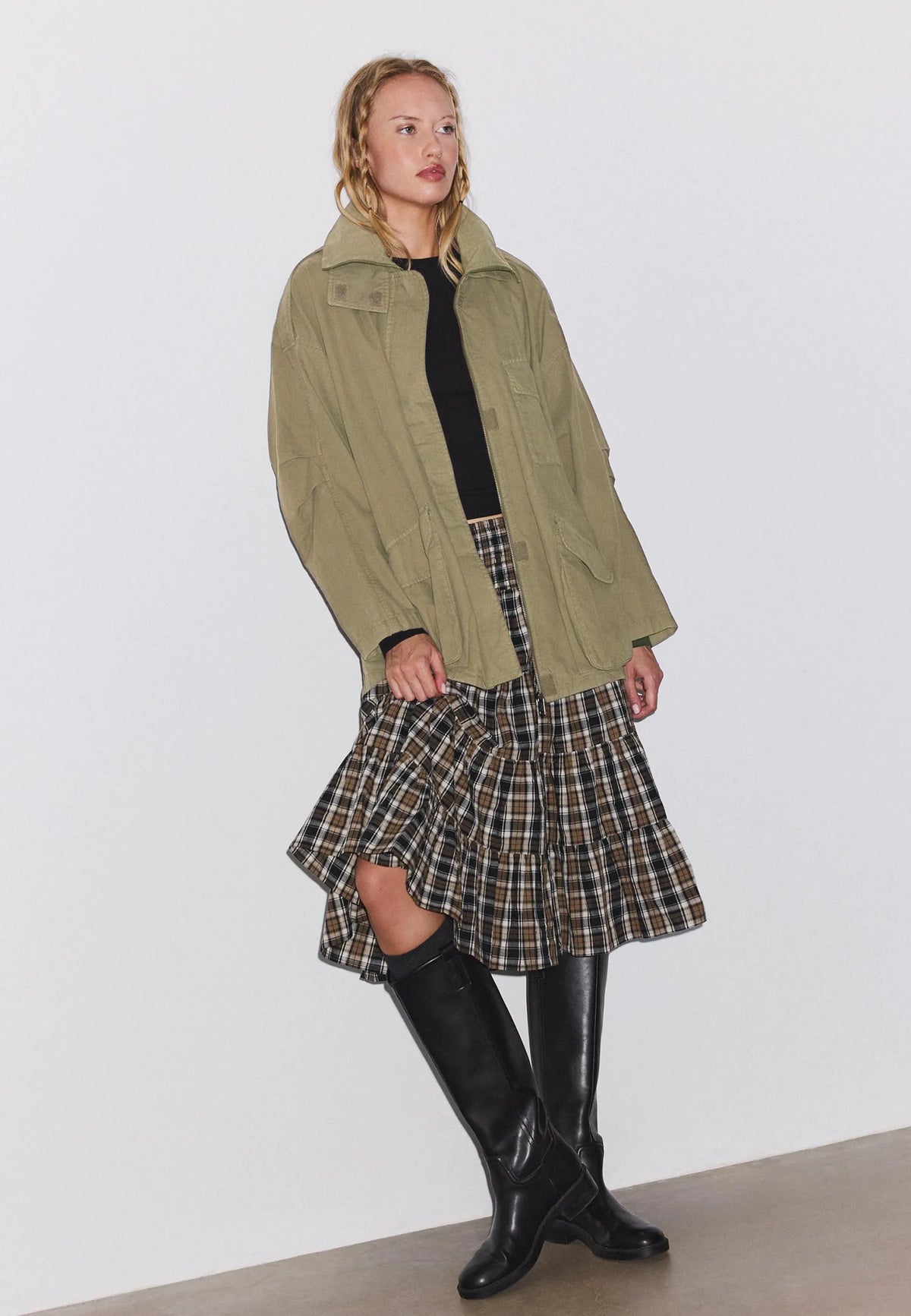 Khaki
