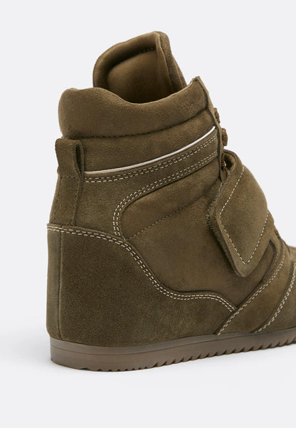 KHAKI
